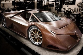 Fából készült autó, 600 lóerővel? Nagyon állat!