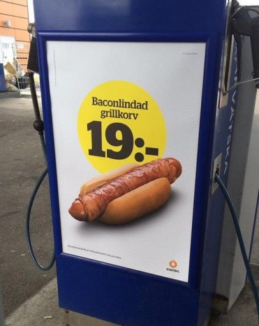 Elég erős reklám egy svéd kúton.