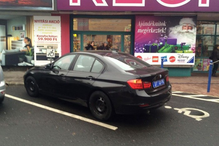 A nap bunkója a pesti BMW-s – fotó