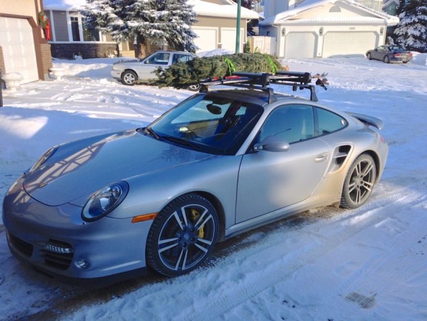 Így kell Ferrarival karácsonyfát szállítani 12