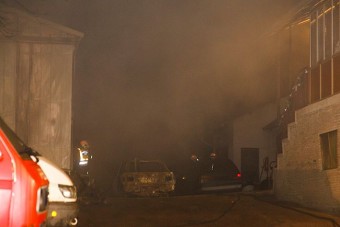 Autók égtek porrá egy zalai autószerelő műhelyben