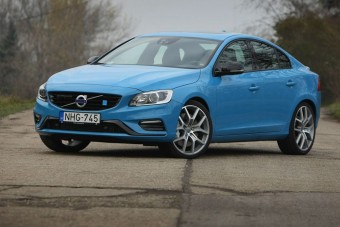 Teszt: Volvo S60 Polestar 3,0