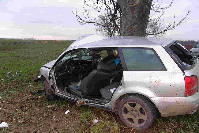 Ártatlan autós halt meg egy előzés miatt Esztergomnál 5