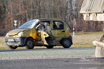 Egy idős pár halt meg ebben az autóban Keszthelynél
