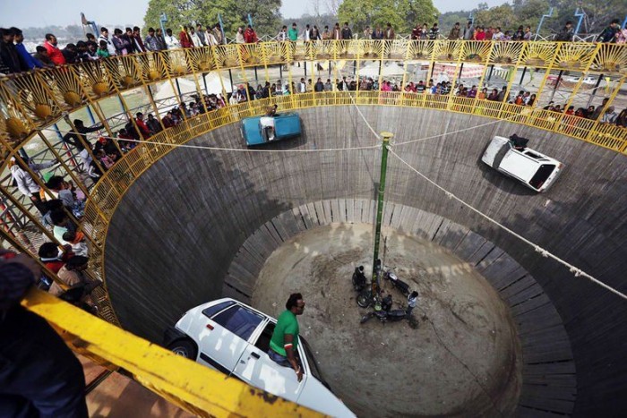 Elképesztő fotókon az indiai halálfal 6