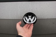 Imádnivaló a VW-k (és Seat-ok) csomagtér-kilincse
