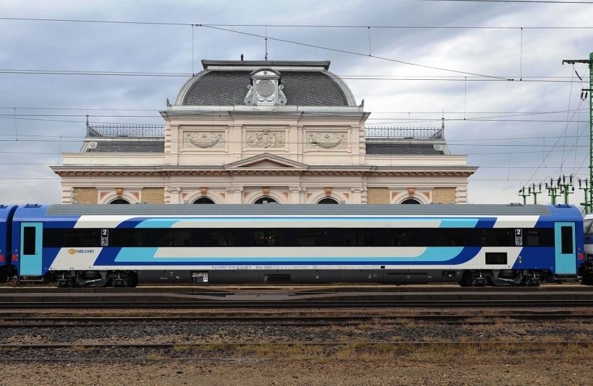 Beindulhat a magyar intercity vagonok gyártása 4