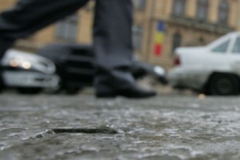 Riasztás ónos eső miatt - összefoglaló a hóhelyzetről