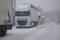 Kiderült, mennyivel több a baleset, ha esik a hó 23