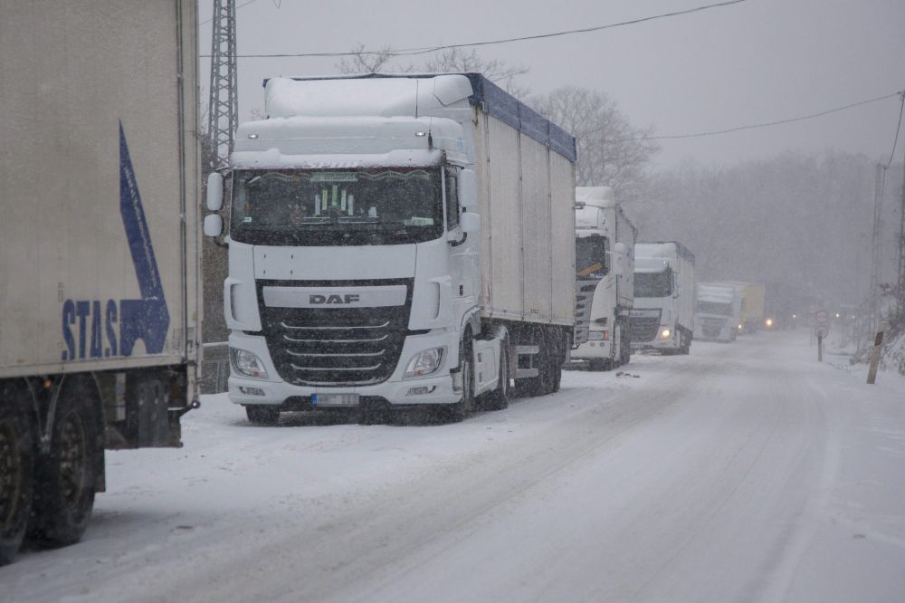 Kiderült, mennyivel több a baleset, ha esik a hó 12