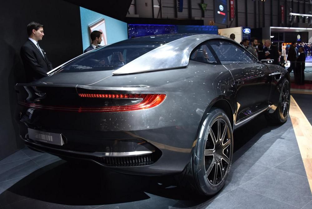 Délkelet-Európában építhet gyárat az Aston Martin 5