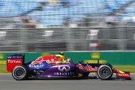 F1: Már a Renault-nak sem tetszenek a motorok 80