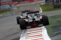 F1: A Pirelli nem bízott a csapatokban? 35