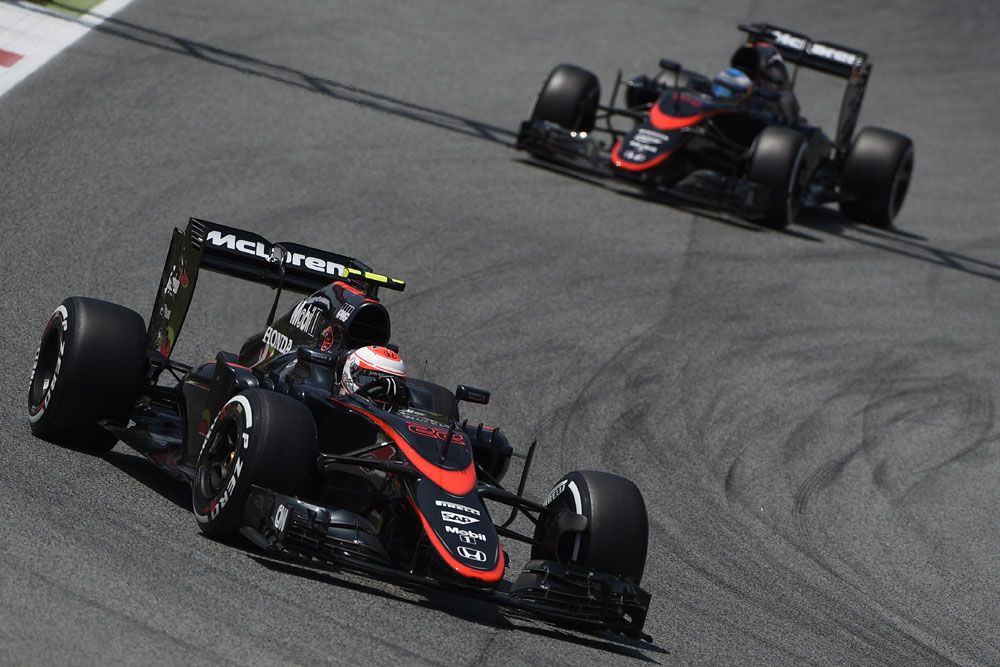 F1: Alonso szerint két másodpercet ugrik a McLaren-Honda 21