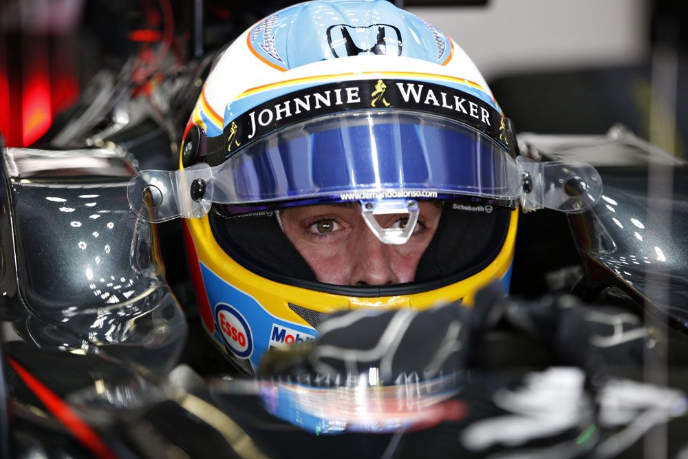 F1: Alonso szerint két másodpercet ugrik a McLaren-Honda 26