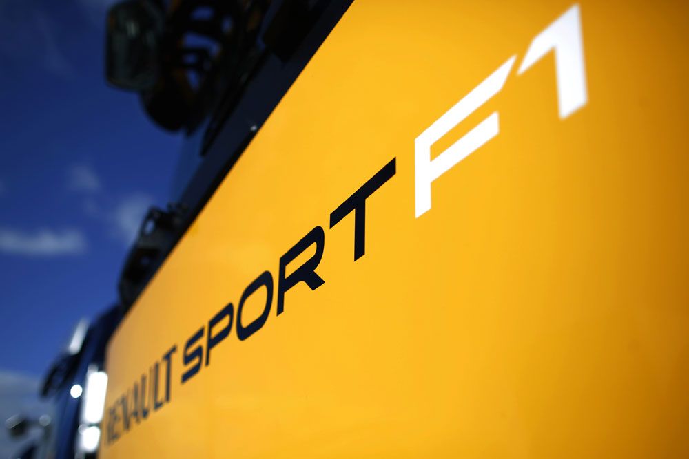 F1: A Renault kirúgja Maldonadót? 5