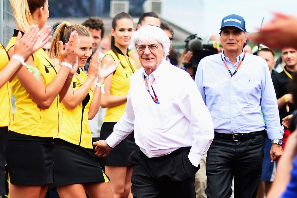 F1: Hamilton egy marslakó miatt bénázott Mogyoródon 8