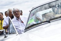 F1: Hamilton egy marslakó miatt bénázott Mogyoródon 89