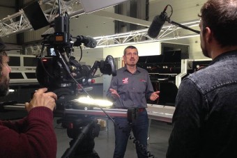 F1: Videós túra az új csapat központjában