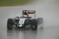 F1: Három csapat tesztelheti az esőgumikat 40