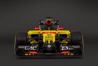 F1: A Red Bull máris leszólta a gyári Renault-t 2