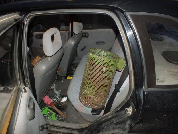 Ollóval akart kocsit lopni a debreceni tini 3