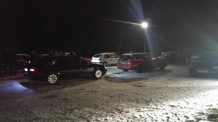 Össze is hozta a bandát