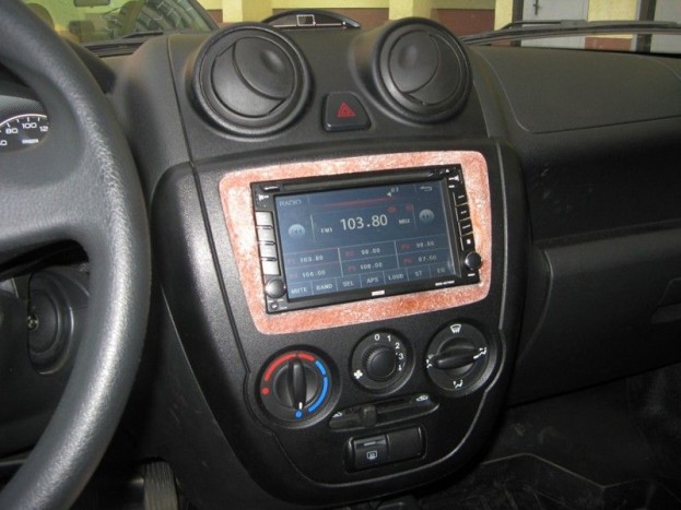 Házilag barkácsolt GPS-t a Ladába, nem lett rossz 14