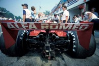 F1: Kimondták, hogy visszatérhet az Alfa Romeo 2