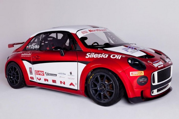 Komoly sportkocsi, komolytalan külsővel 6