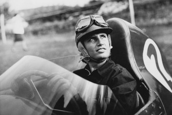 Elhunyt az első Forma-1-es pilótanő