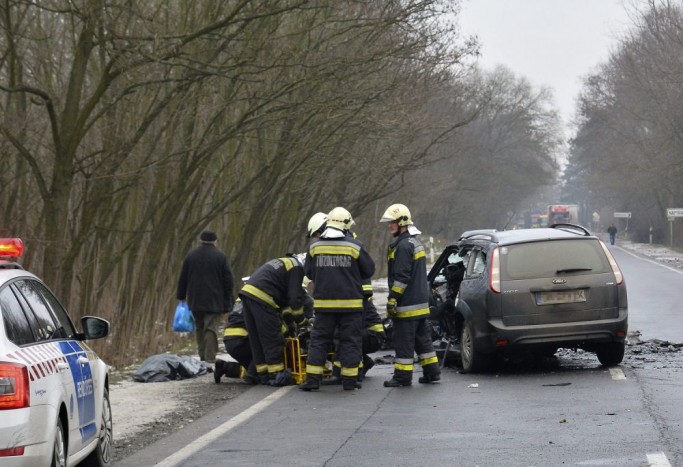 Megrendítő erejű fotók a nyírségi halálos ütközésről 6