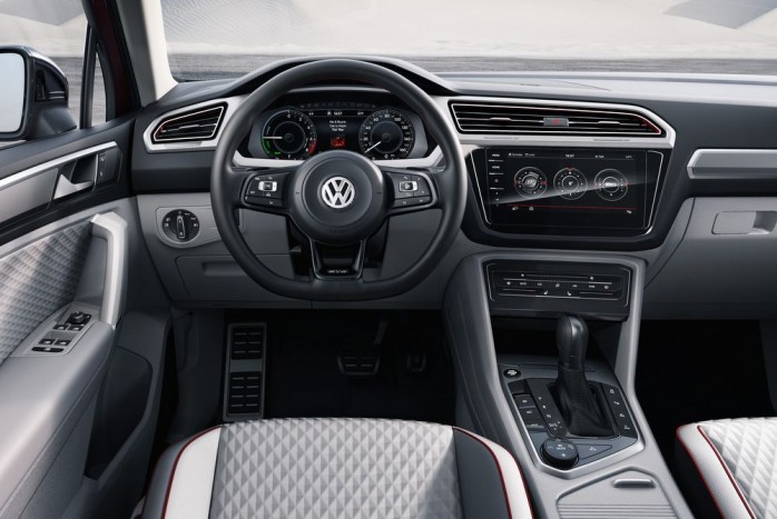 Hibrid összkerékhajtás a Tiguanban 8 | Vezess Hibrid összkerékhajtás a Tiguanban 8