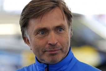 F1: A McLaren a VW-től, a Manor a Ferraritól igazolt