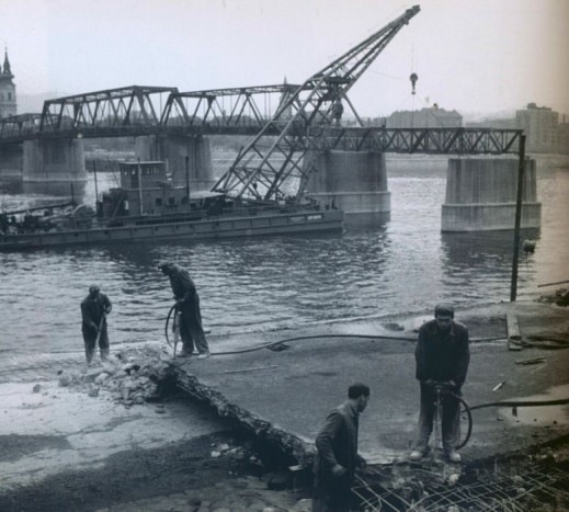 70 éve adták át a Kossuth hidat 7 | Vezess 70 éve adták át a Kossuth hidat 7
