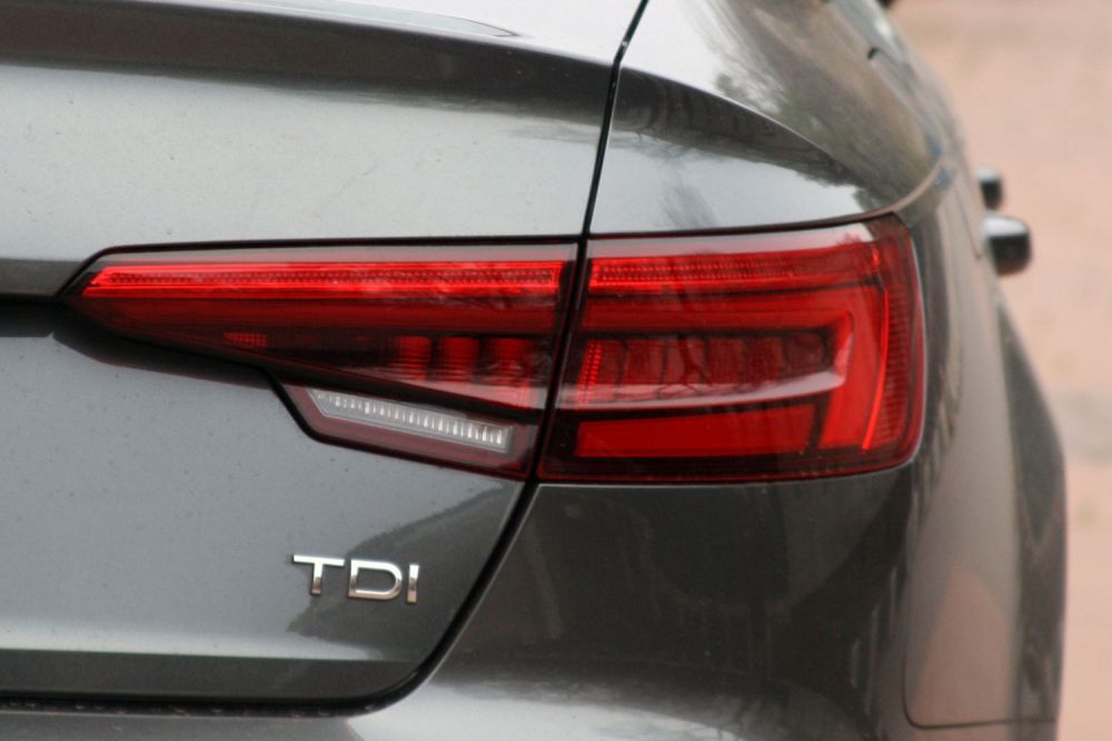 Teszt: Audi A4 2,0 TDI 190 22