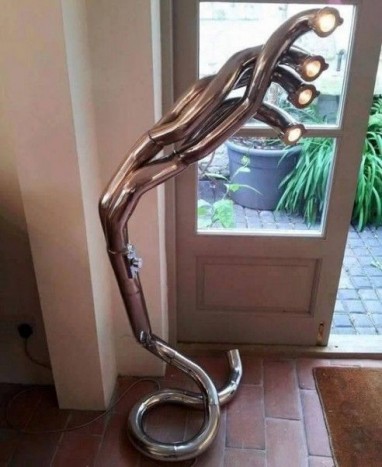 Így élhetnek tovább halott autók testrészei a szobádban 19