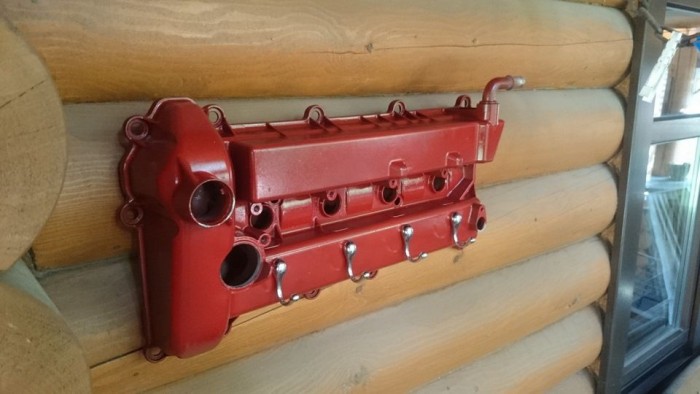 Így élhetnek tovább halott autók testrészei a szobádban 8