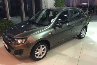 Viszik a Ladát, mint a cukrot, elkelt itthon a századik