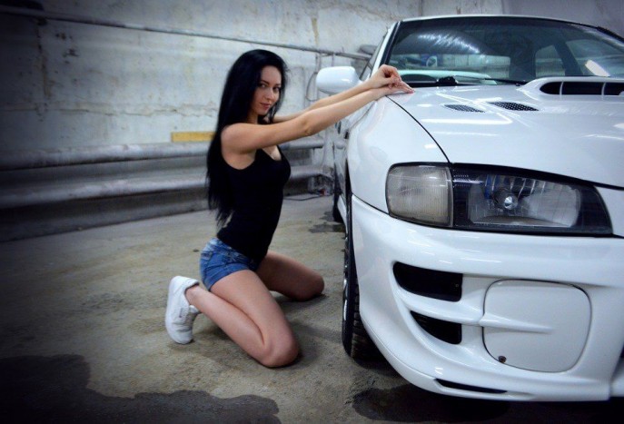 Csodás verdák és csábító csajok 27 | Vezess Csodás verdák és csábító csajok 27