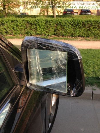 Remélem átengedik így a műszakin. Mondjuk igaz, csak a forgalmit viszem.