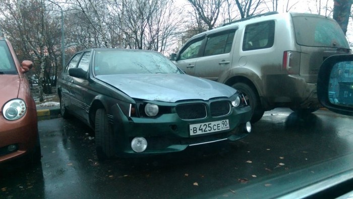 Amikor a sorozatgyilkos Alfa lenyúzza legutóbbi áldozatának arcát, és maszkként kezdi hordani. Horror.