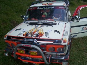 Ezek a tuningolt Ladák az egypálcás sort érdemlik a céllövöldében