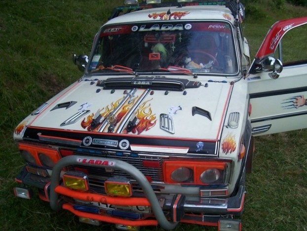 Ezek a tuningolt Ladák az egypálcás sort érdemlik a céllövöldében 16