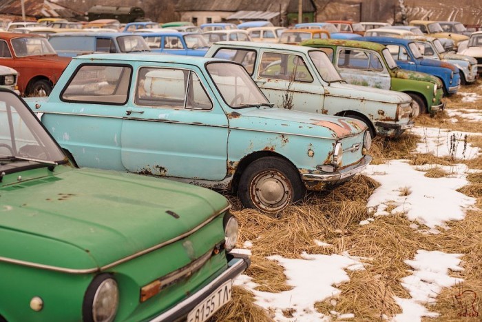 Szoci autók rohadnak csendben egy szabadtéri “múzeumban” 21