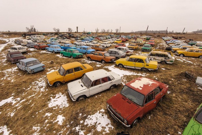 Szoci autók rohadnak csendben egy szabadtéri “múzeumban” 18