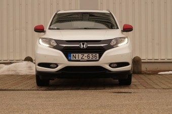 Teszt: Honda HR-V 1.6 i-DTEC Executive