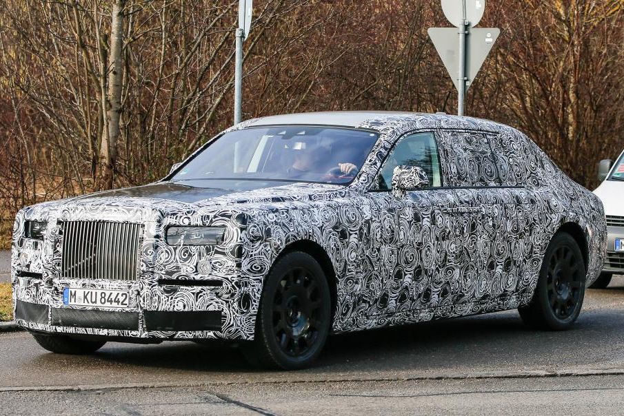 Új zászlóshajót kap a Rolls-Royce 4