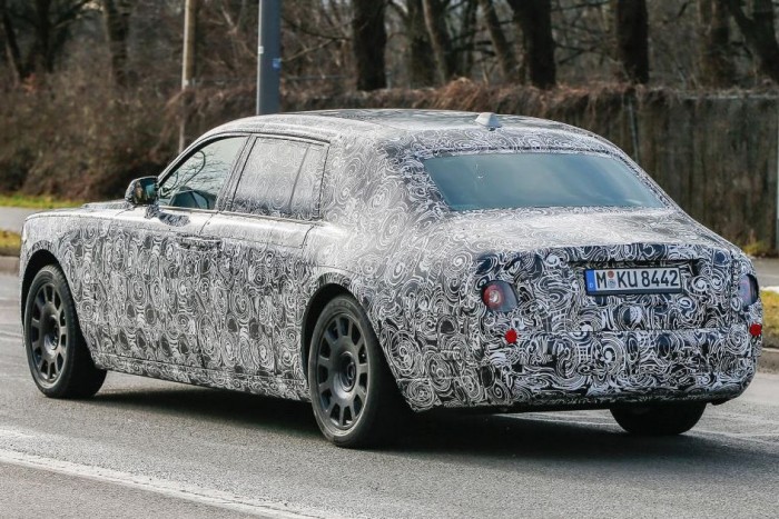 Új zászlóshajót kap a Rolls-Royce 7 | Vezess Új zászlóshajót kap a Rolls-Royce 7