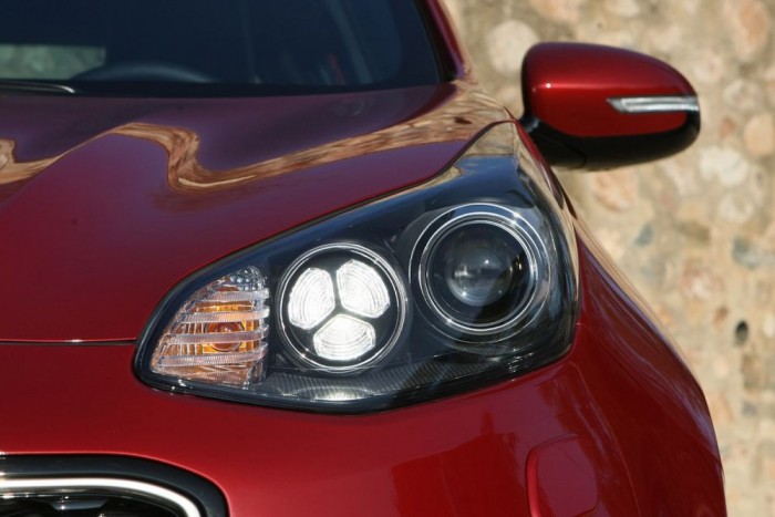 Vezettük: Kia Sportage 2016 12 | Vezess Zseniálisak a Kia sokszögletű lámpái